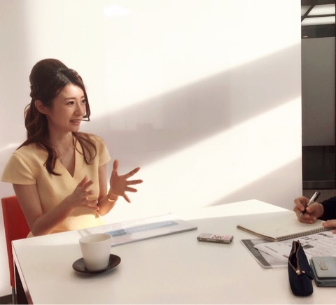 川村ひかるさんも悩んだ「若年性更年期」の鍼灸治療